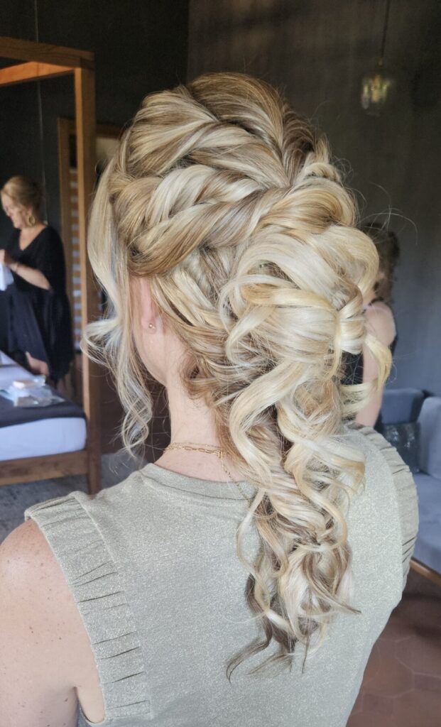 half opgestoken met volume