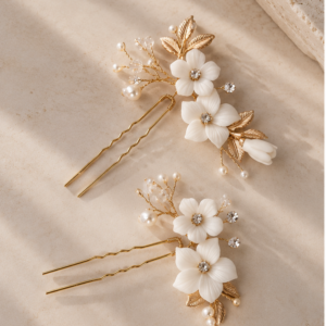 goud met witte bloemen accessoire bruid