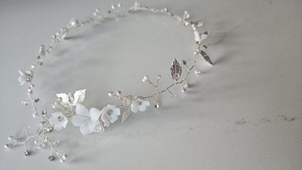 silver hairvine