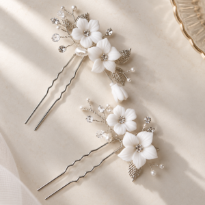 zilver en witte bruidsbloemen accessoire