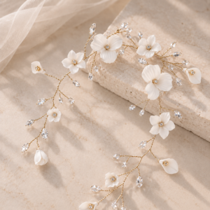 Lily Anaïs gold Hairvine